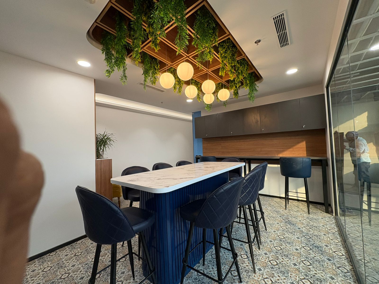 Global Green Interior Design Company Logo - Sustainable Design Experts